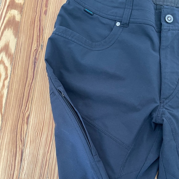 Men’s Kuhl hiking shorts size 36 - Picture 5 of 7